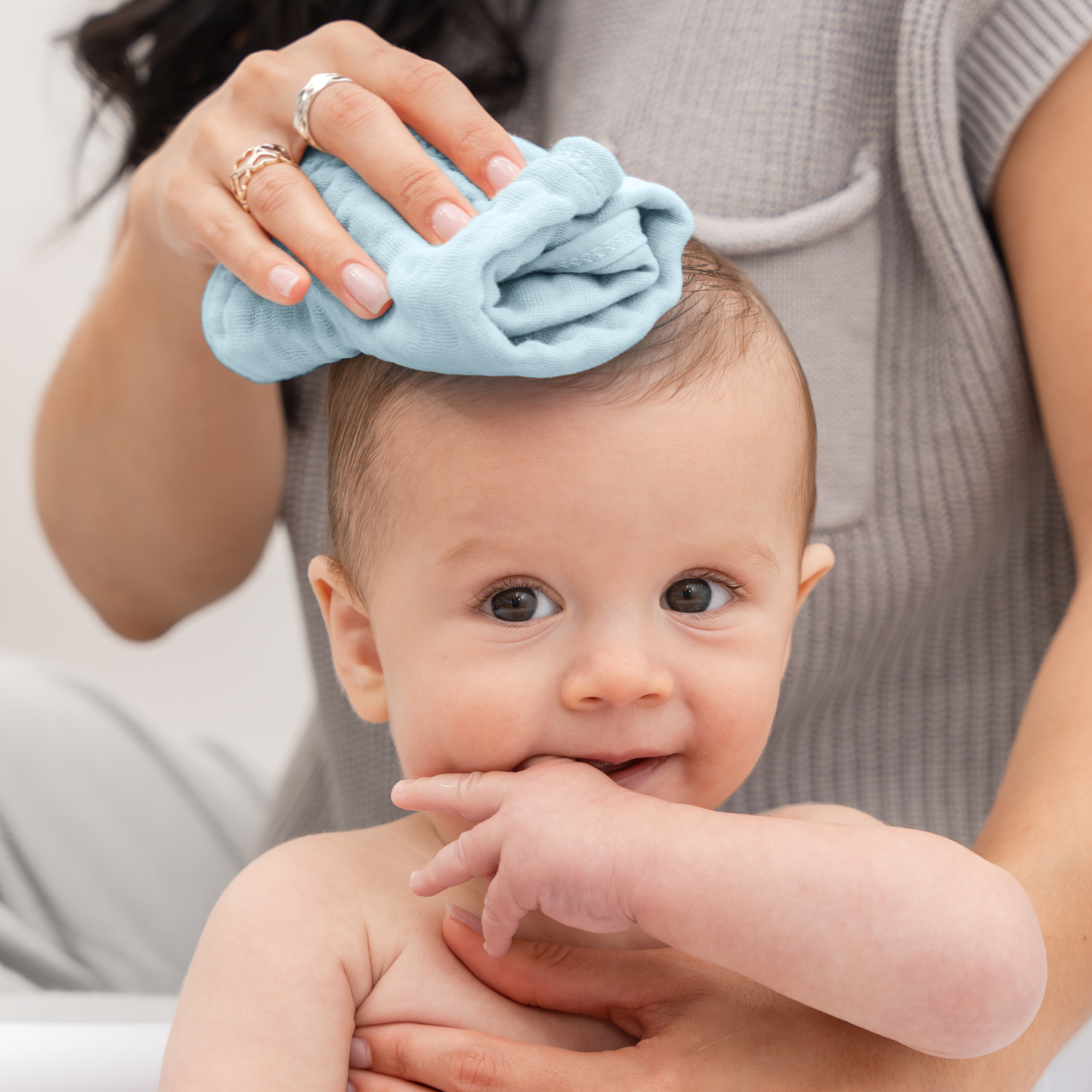 Baby Washcloths 100% Muslin Cotton by Comfy Cubs