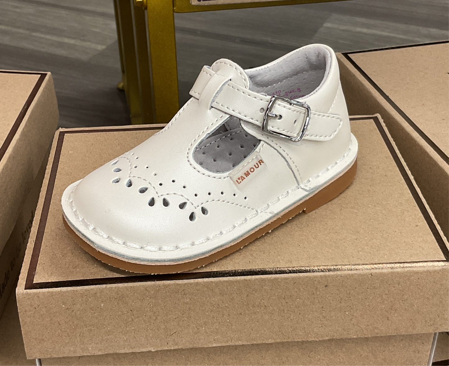 Ruthie Stitched MJ - Pearl White