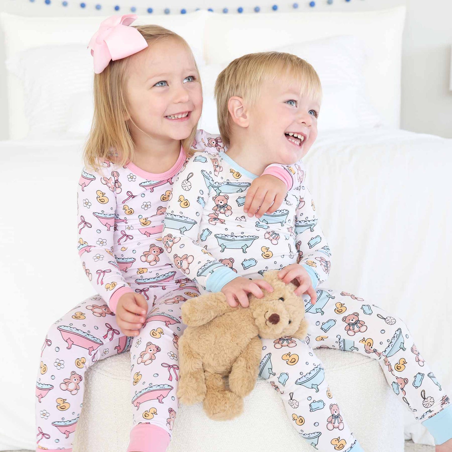 Bathtime Besties Two Piece Pajama Set | Pink