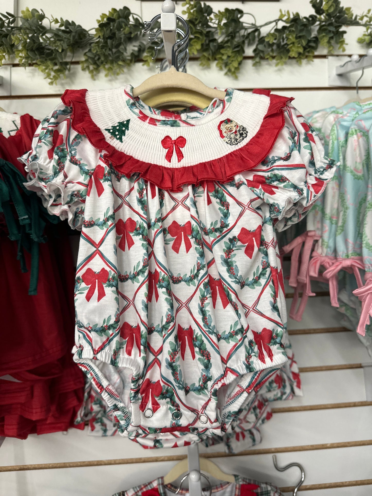 Smocked Christmas Wreath Bubble