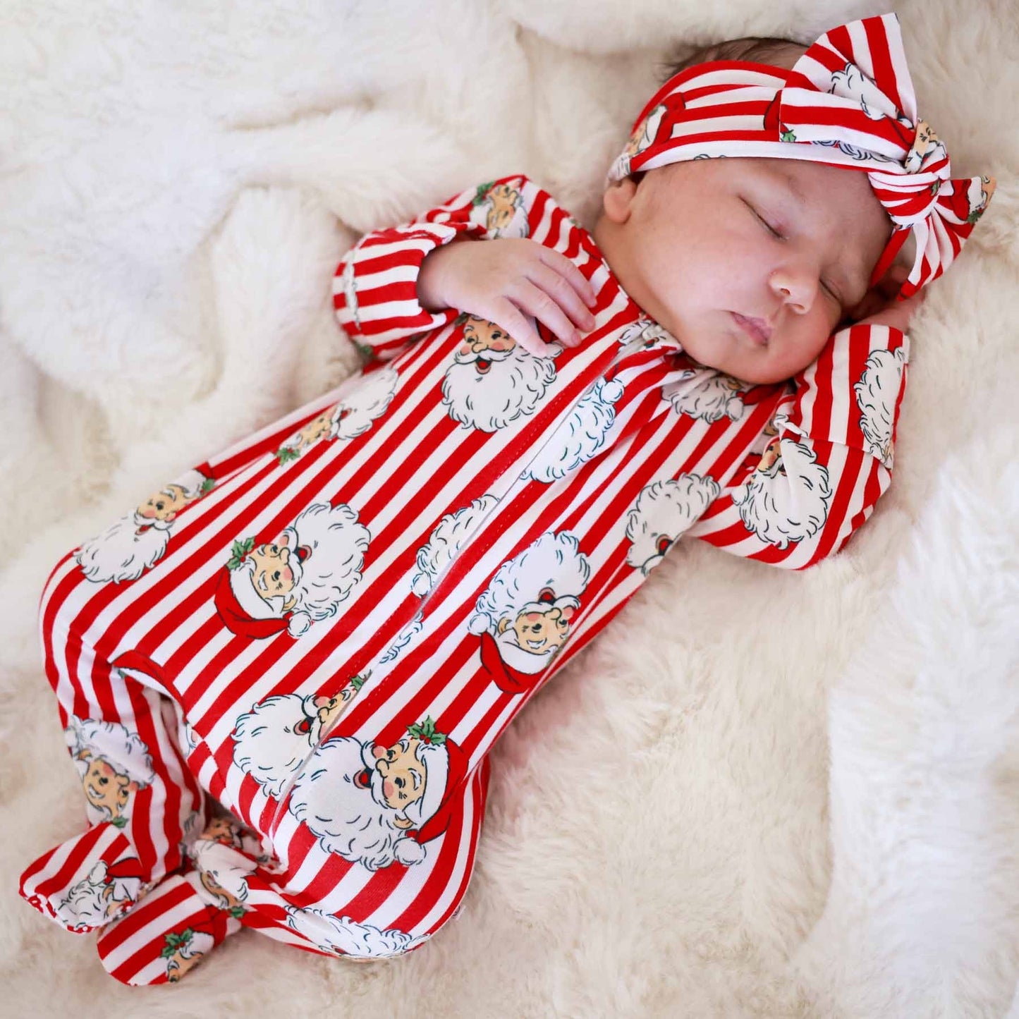 Santa Claus Lane Zipper Footie