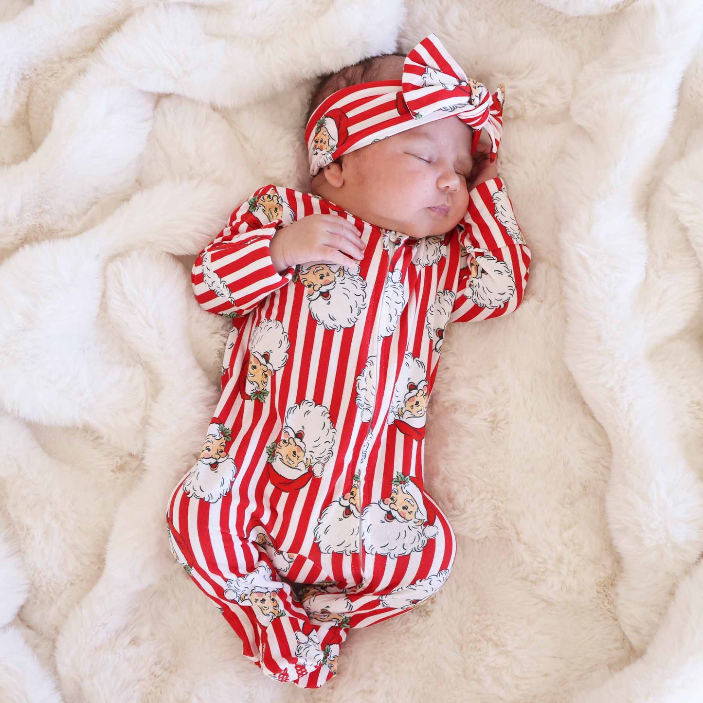 Santa Claus Lane Zipper Footie