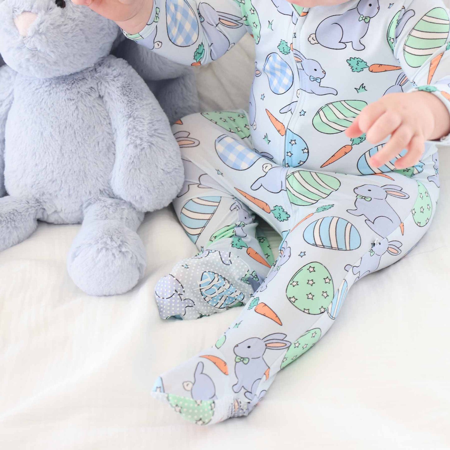 Hoppy Spring Zipper Footie | Blue