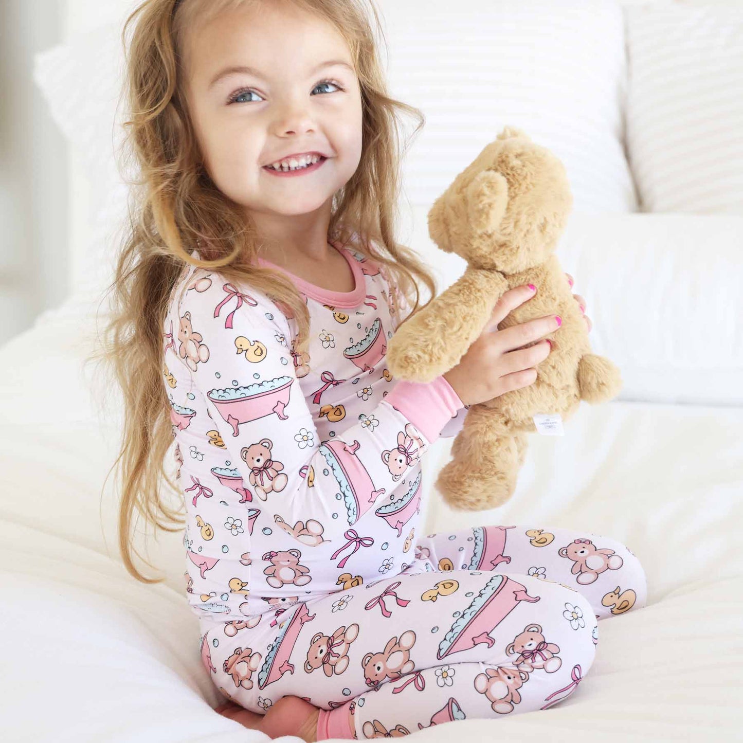 Bathtime Besties Two Piece Pajama Set | Pink